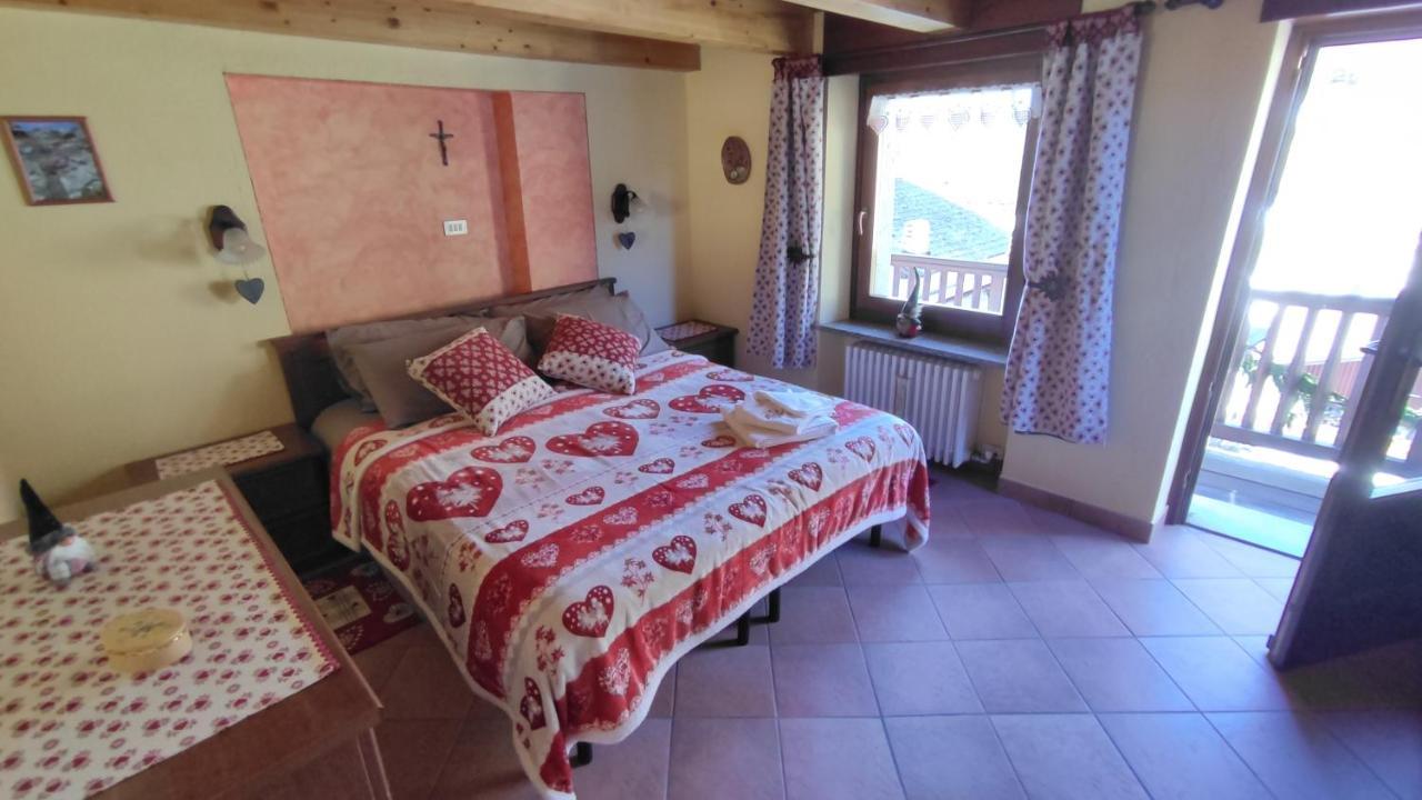 Casa Vacanze: Maison Des Gnomes * Challand-Saint-Anselme