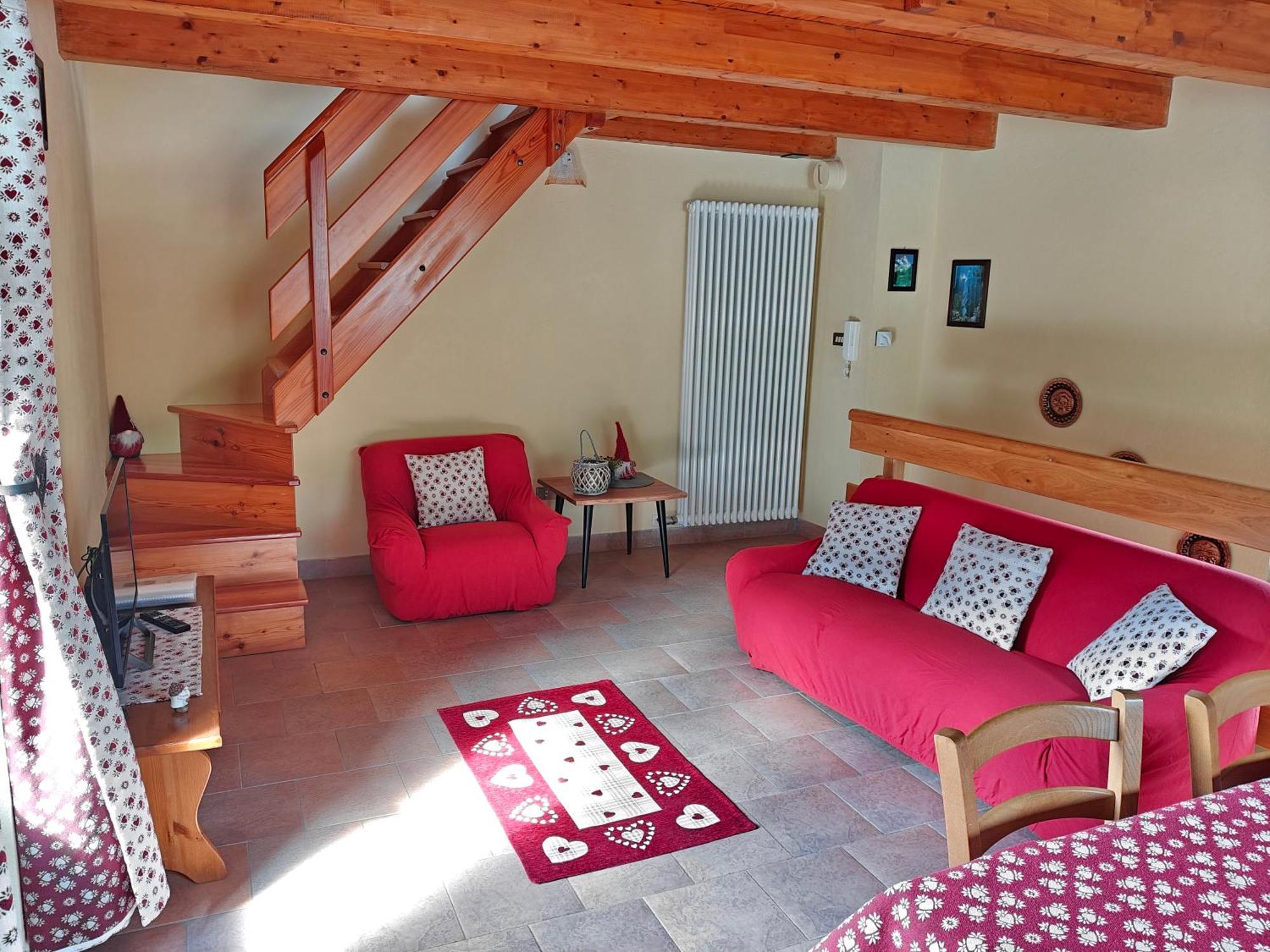Casa Vacanze: Maison Des Gnomes Challand-Saint-Anselme